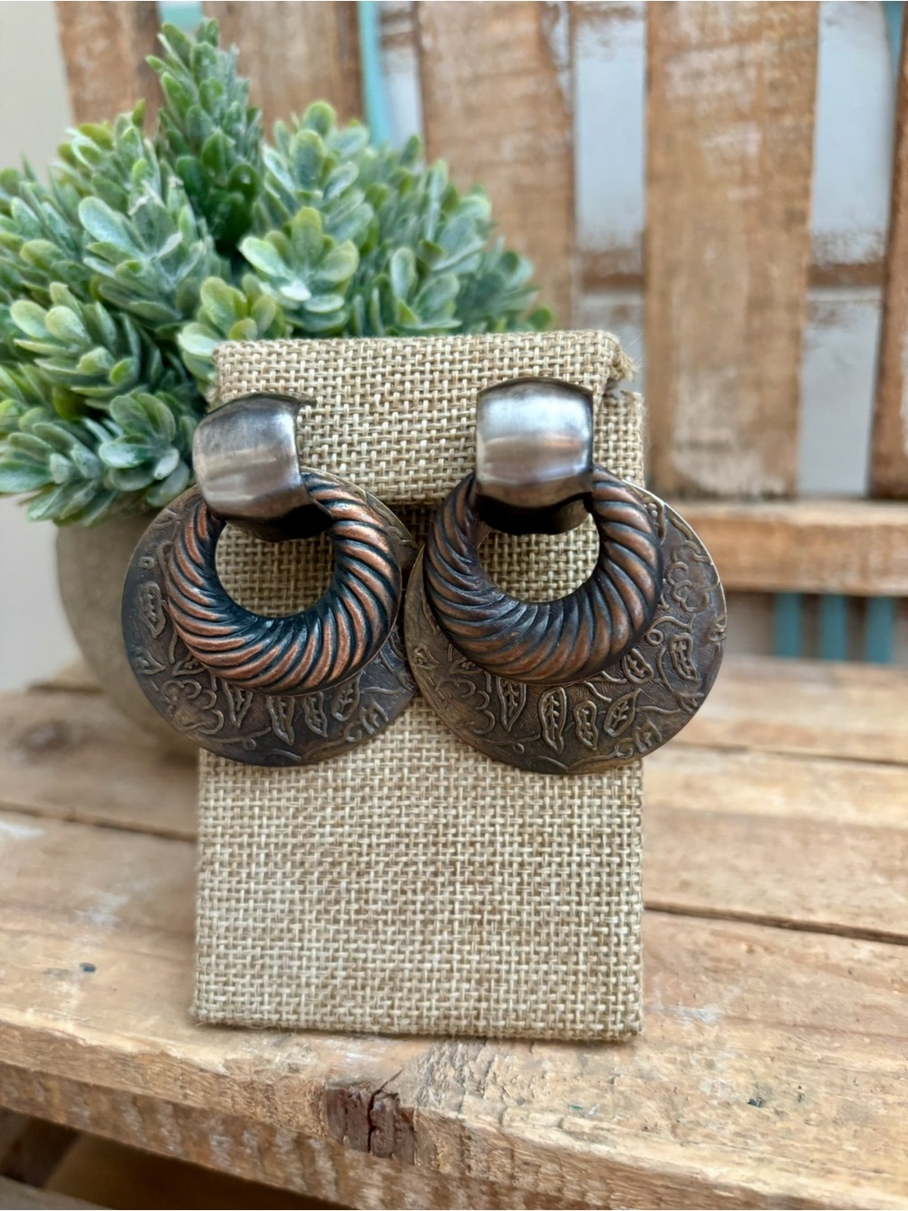 Vintage Metal BOHO Textured Style Hoop Dangle Stud Earrings NEW!